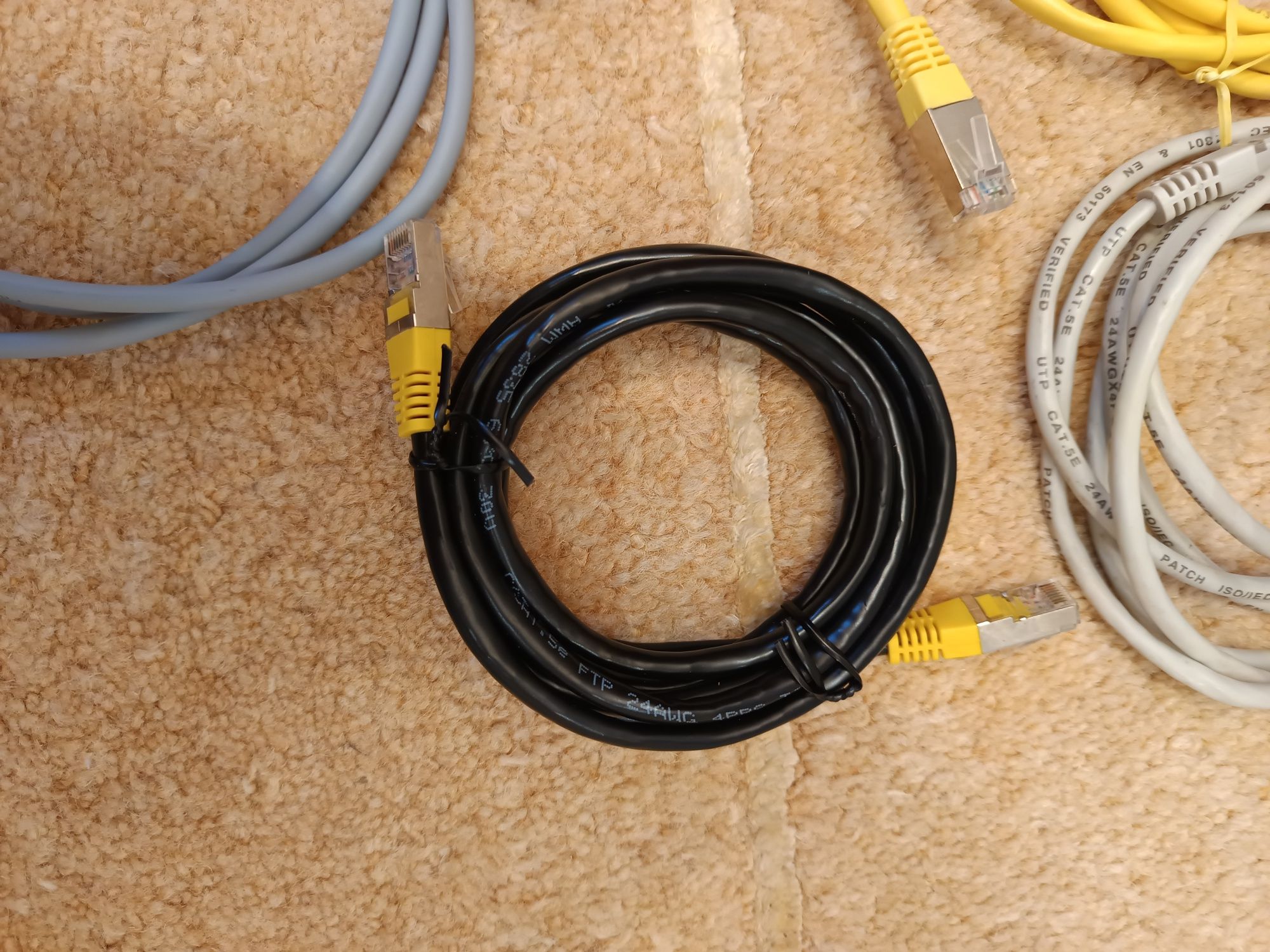 Conjunto de 5 cabos para computador