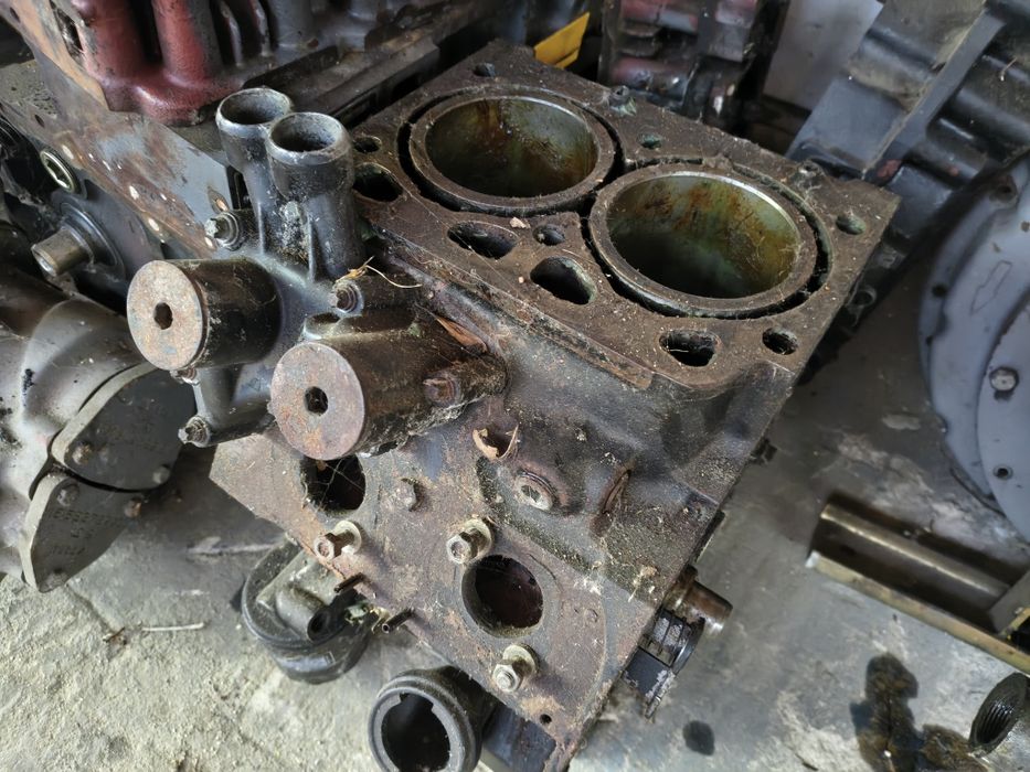 Blok silnika Deutz F2L1011
