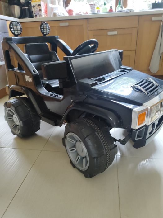 Auto na akumulator dla dzieci Hummer jeep