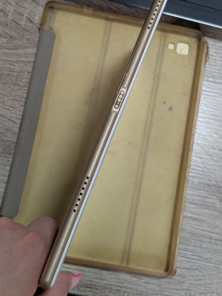 Blackview Tab 8 4/64 LTE Gold