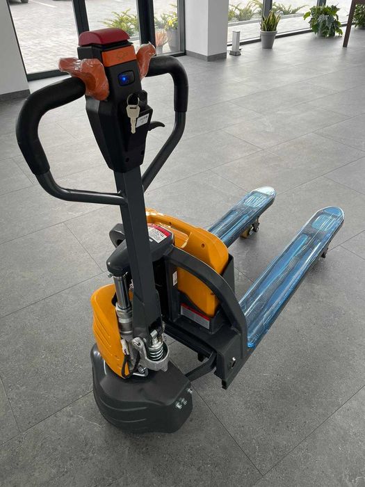 Wózek paletowy 1,5 tony udźwigu. Nowy. Gunter Grossmann