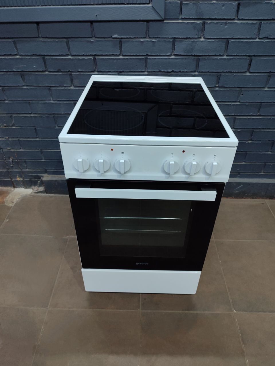 Електрична/електрическая плита Gorenje GEC5A41WG