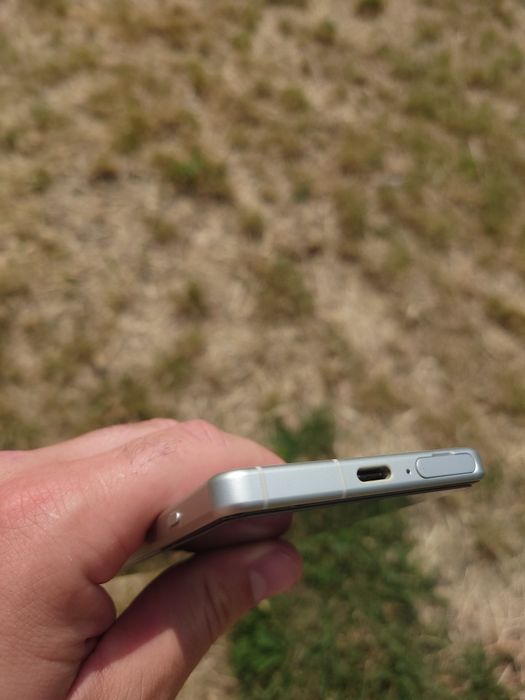 В продаже идеальный японский флагман Sony Xperia 5 iv 8/128гб