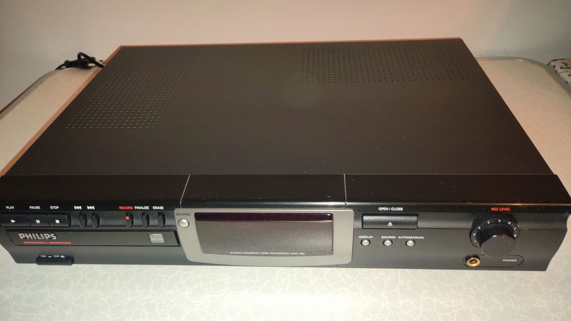 CD Recorder nagrywarka Philips CDR 760