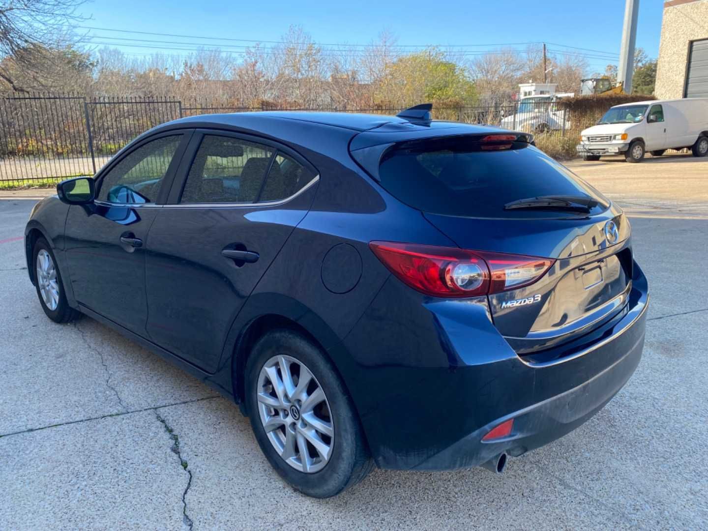 2016 MAZDA MAZDA3 i Touring