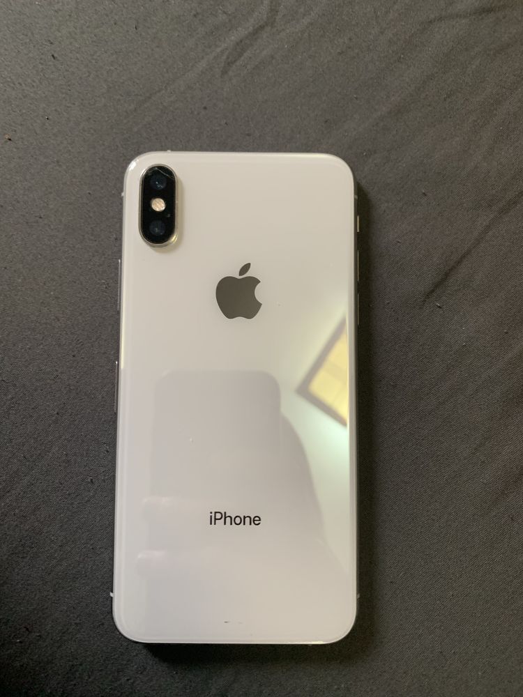 iPhone XS 256ГБ + 4 чохли в подарунок