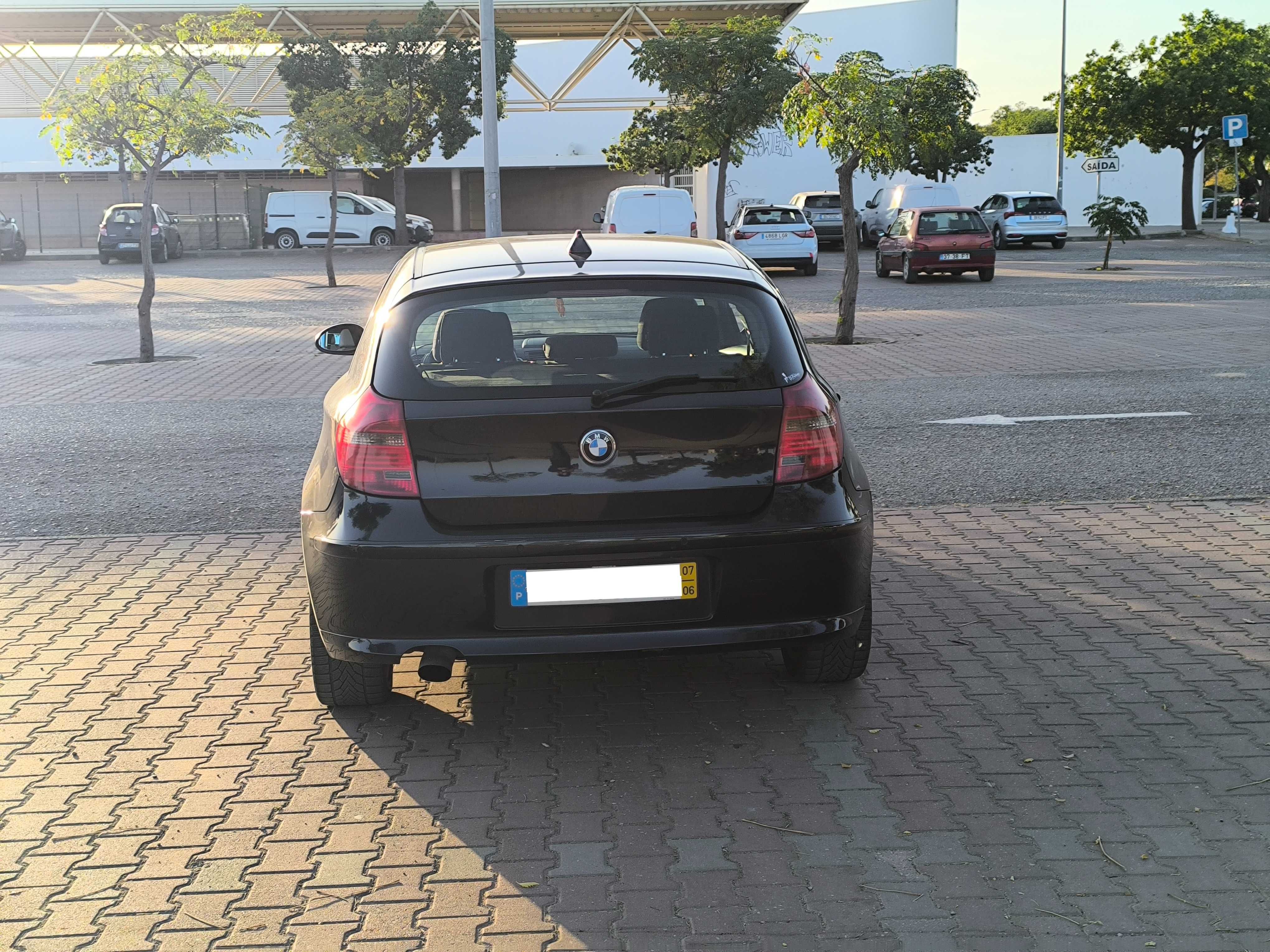 BMW Série 1 Coupé 118d – Manual, Diesel – 243.000 km – 2007