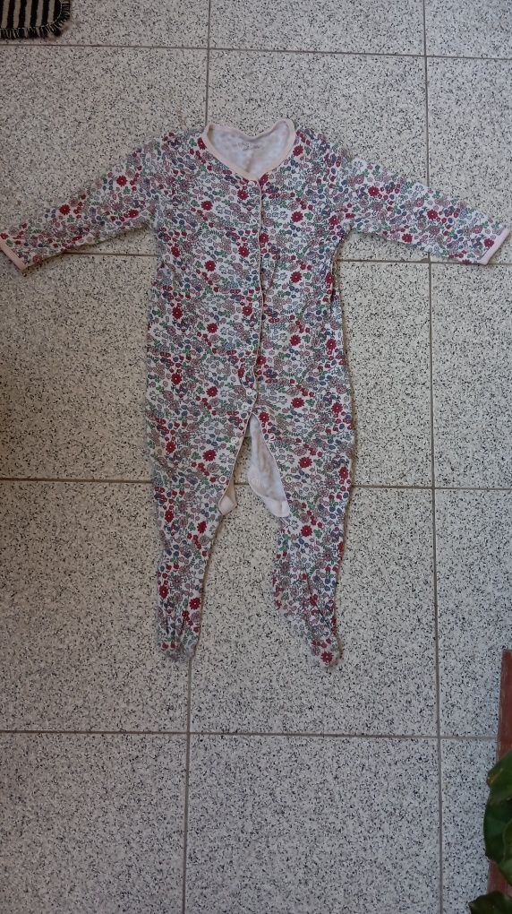 Babygrow bebê 9-12 meses