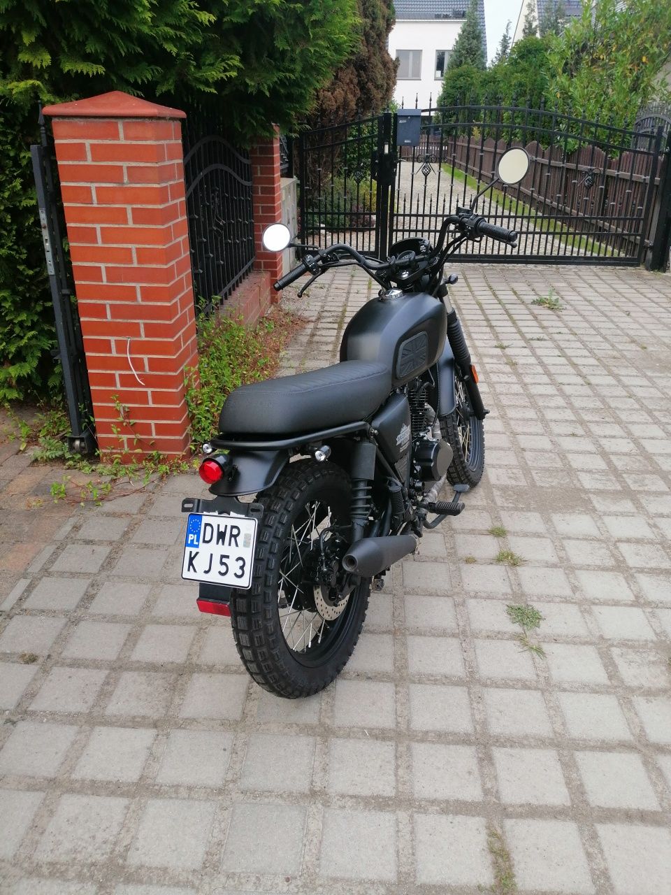 Motocykl Brixton BX 125 Felsberg, mały przebieg 460km, zarejestrowany