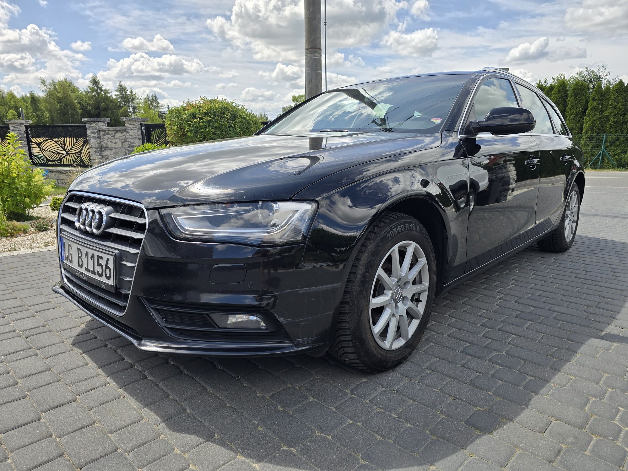 Audi a4 2013r 2.0 TDI skóry alcantara z Niemiec Oryginalny lakier!