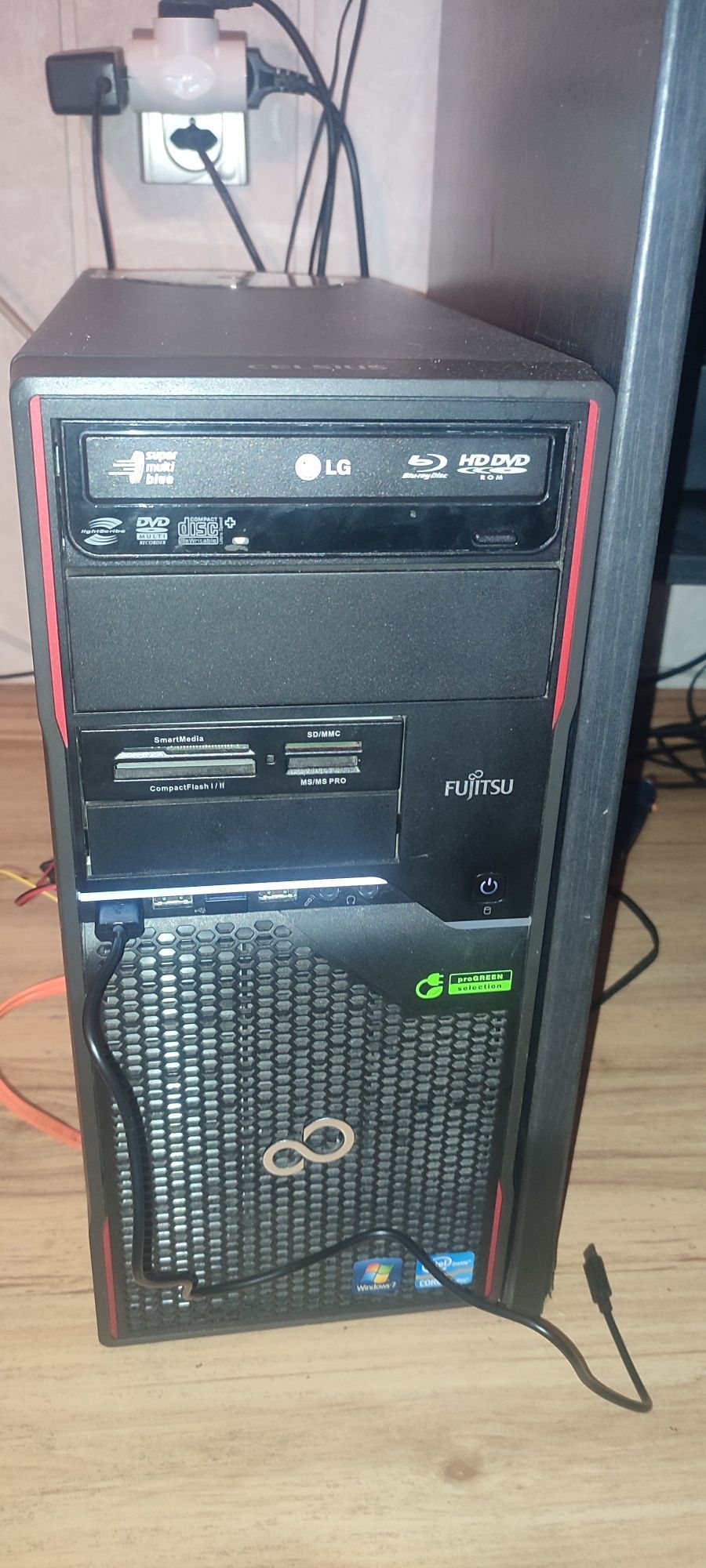 Komputer procesor i7