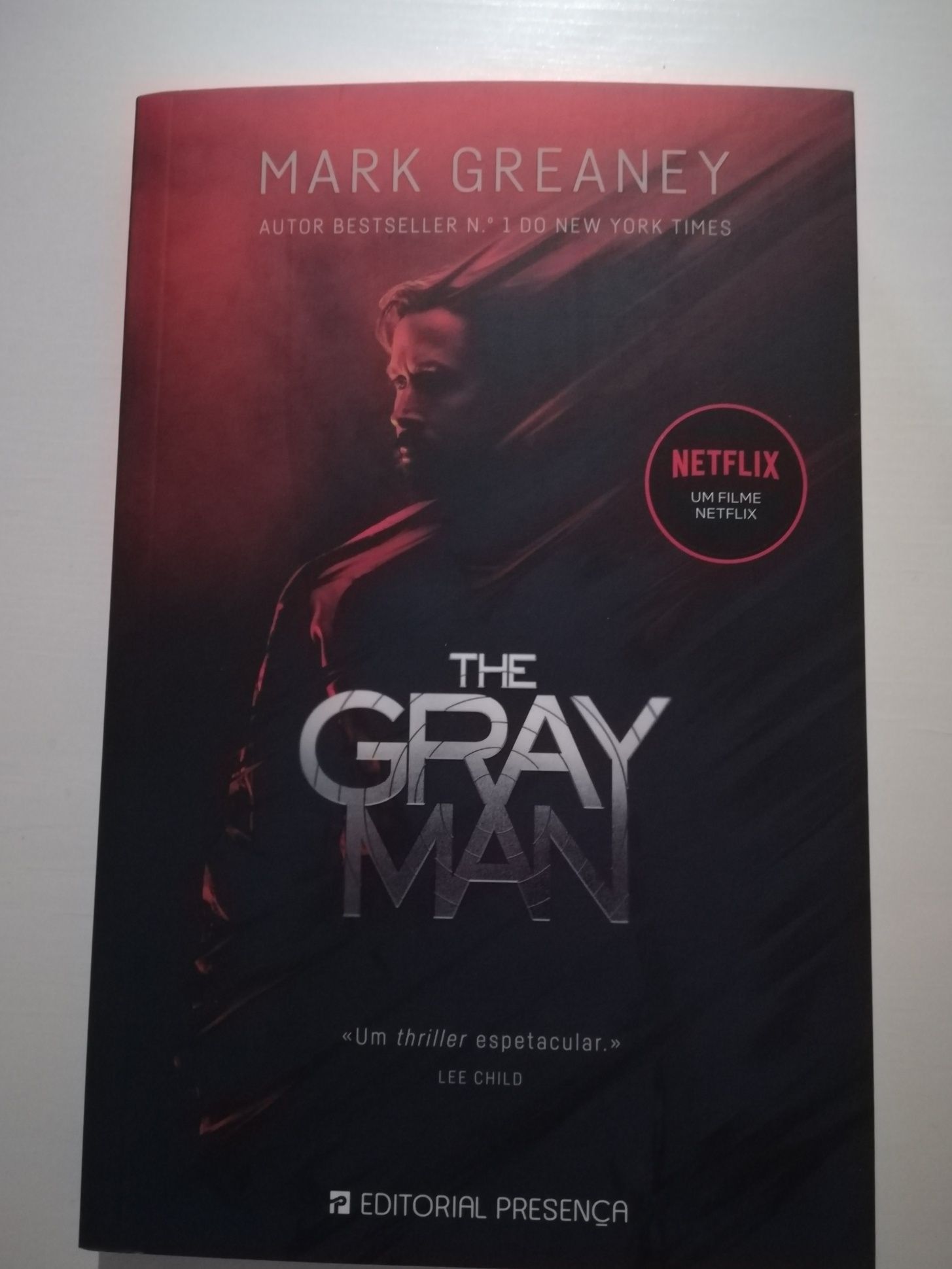 Thw Grey Man [livro NOVO]