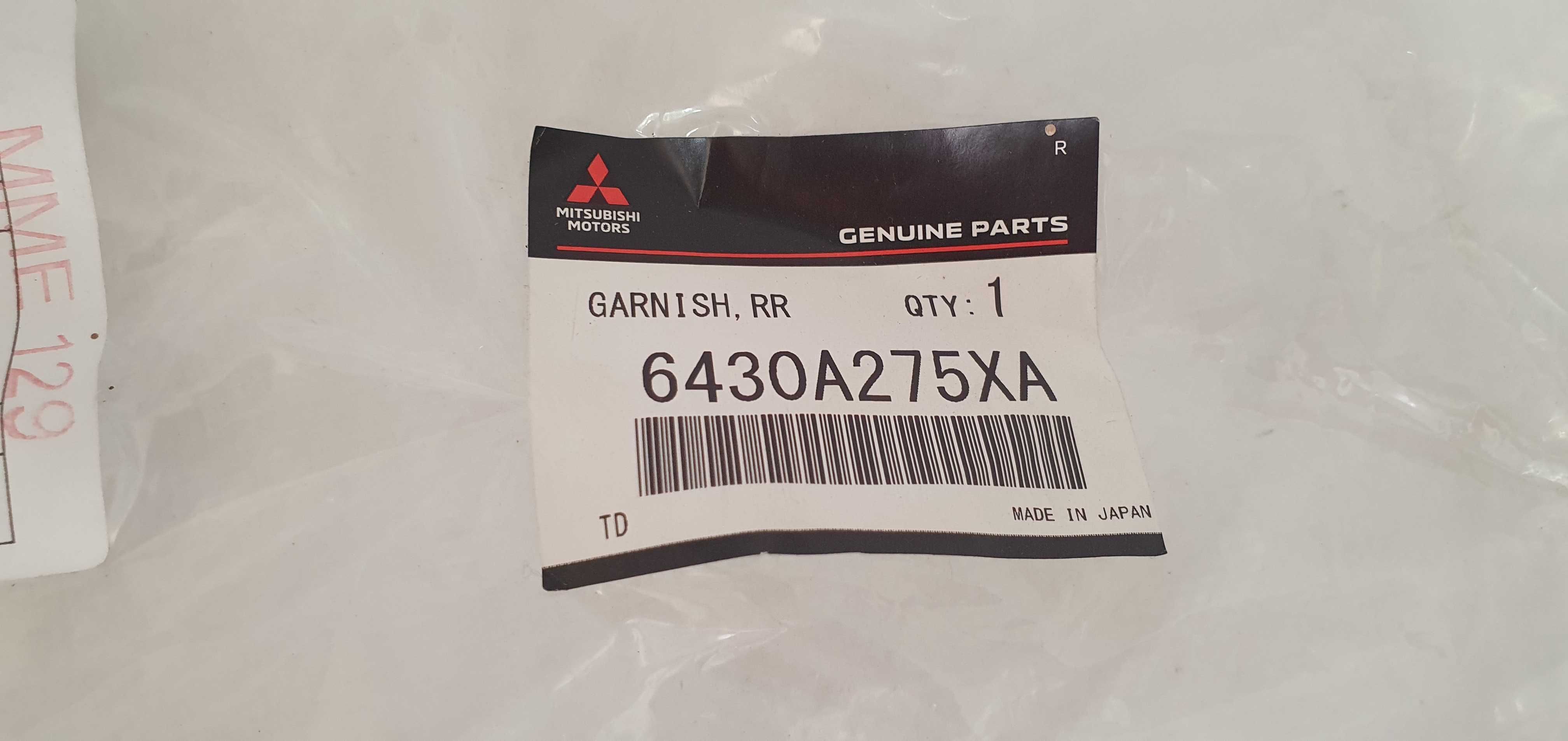 Listwa tył Mitsubishi Pajero OE Nowa