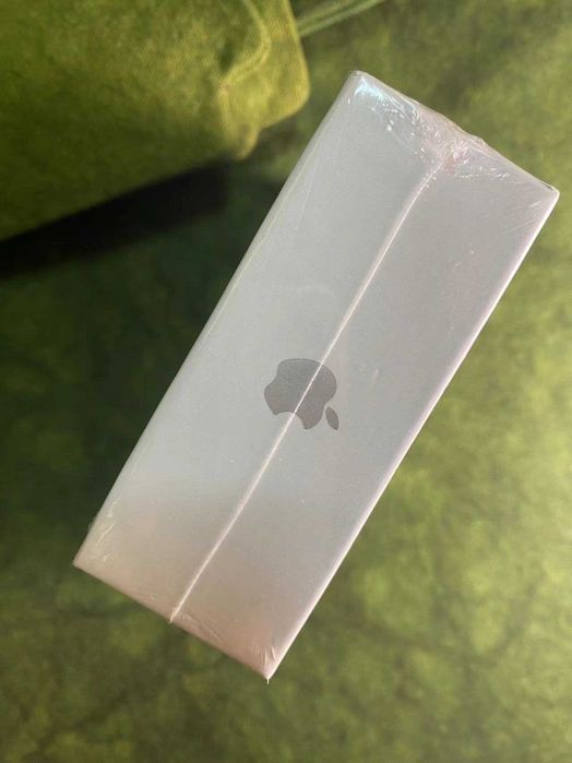 Słuchawki bezprzewodowe Apple Airpods 4, NOWA