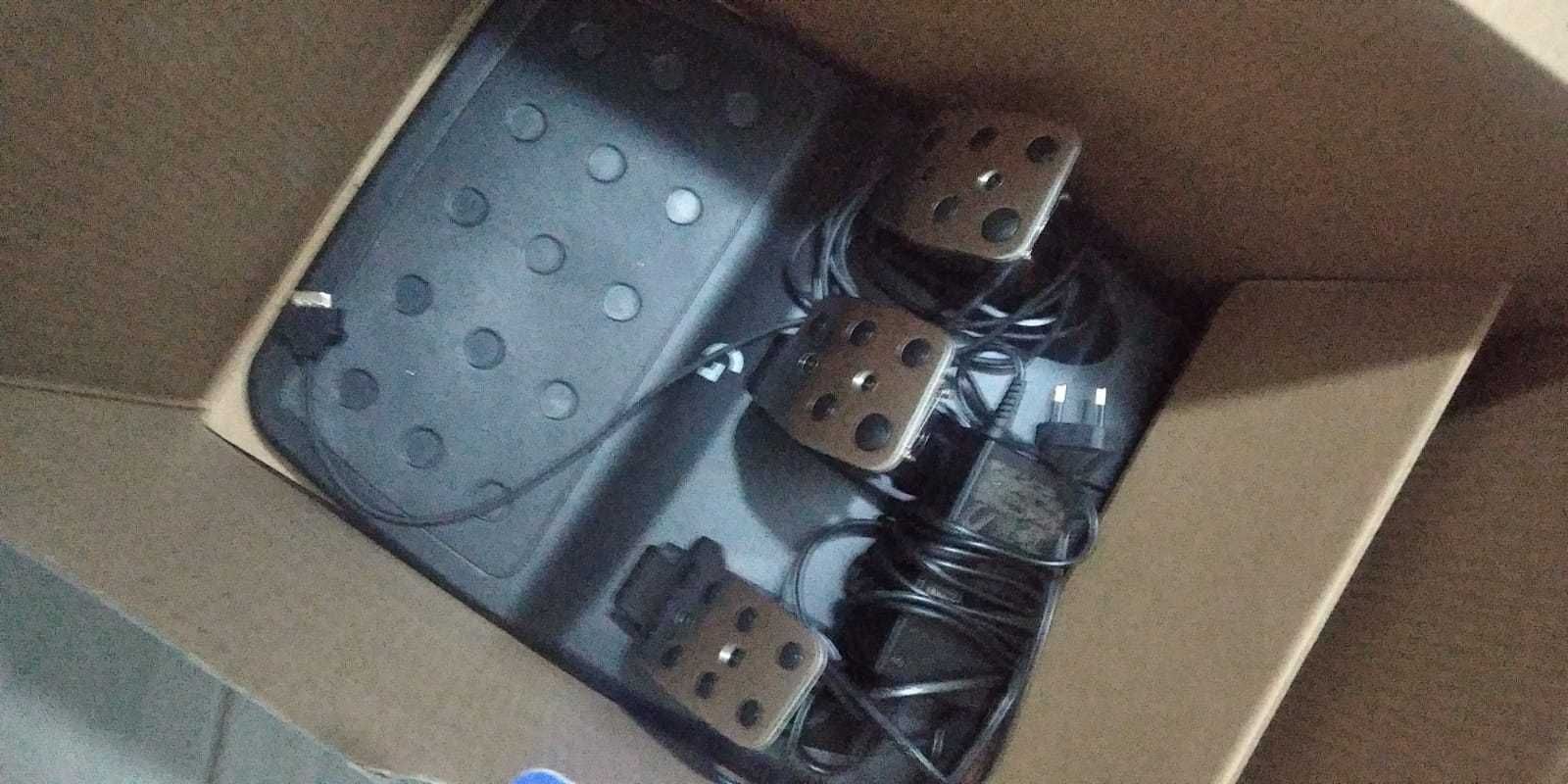 Vendo TRUEFORCE G923 RACING Volante/Pedais (USADO 1 VEZ!)
