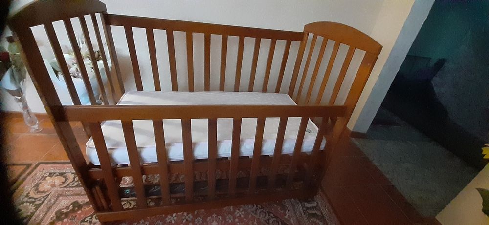 Дитяча кроватка натуральна деревина гойд.