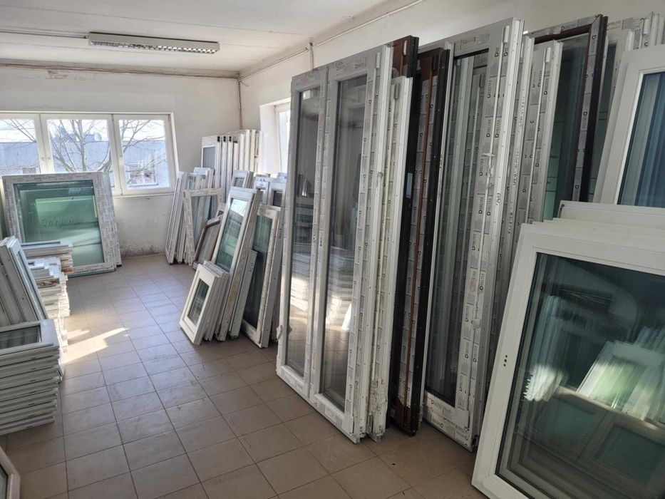 Okna używane od ręki 130x100  Dwuskrzydłowe Słupek ruchomy