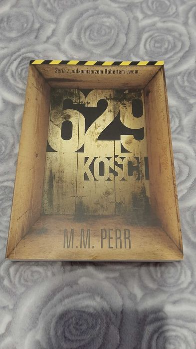 M. M. Perr - 629 kości