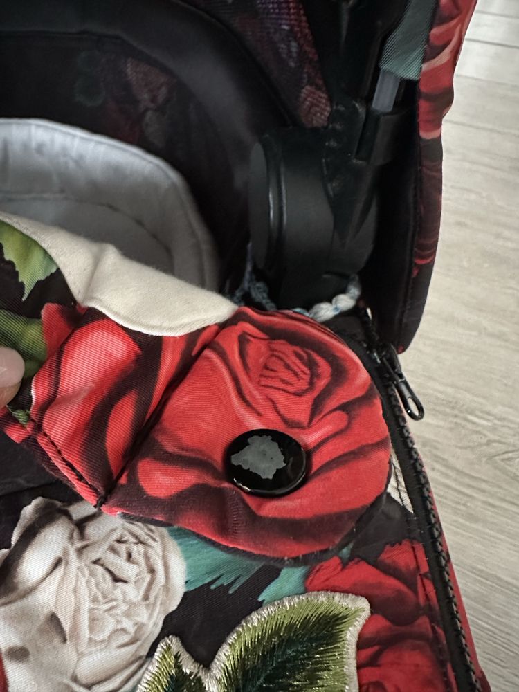 Cybex Priam 4.0 Gondola Do Wózka Spring Blossom Dark