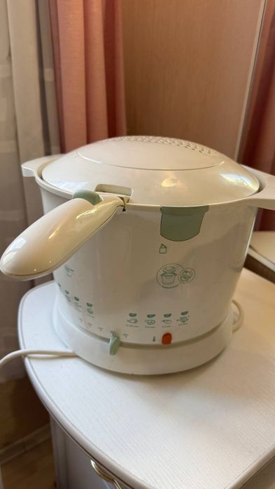 Фритюрниця Philips Comfort HD 6111