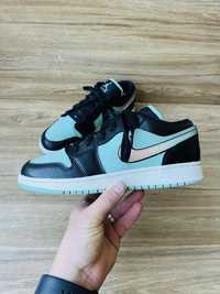 Кросівки Air Jordan 1 Low SE Tropical Twist Mint Black