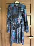 Sukienka koszulowa z paskiem Desigual L / 42