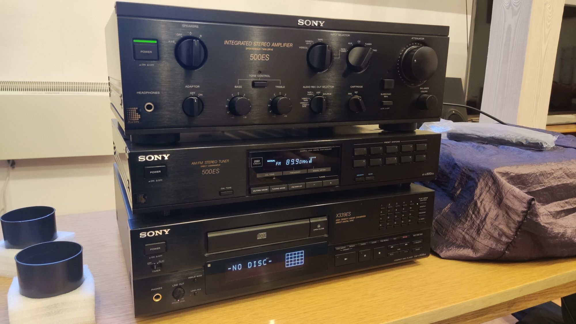 Wieża Sony - wzmacniacz Sony 500ES, tuner 500ES, CD X339ES