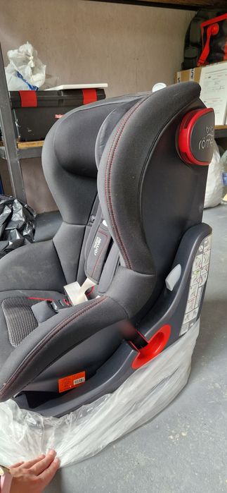 Продам автокрісло дитяче 9-18кг Britax Romer King II
