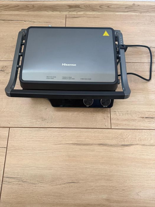 Grill elektryczny HISENSE HCG2000XXL