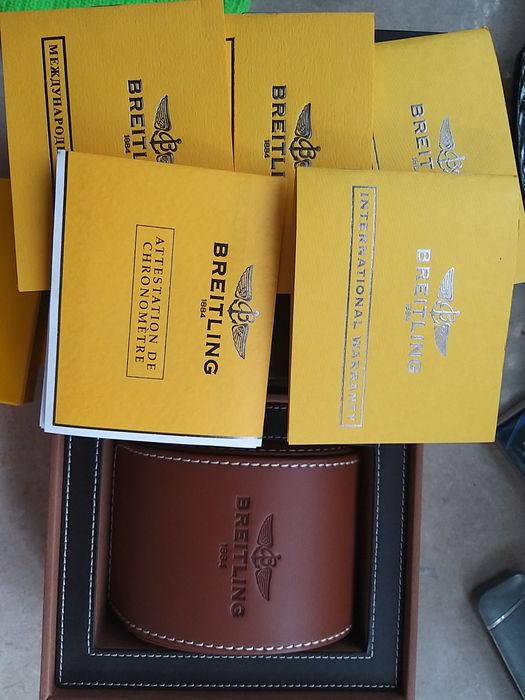 Продам коробку с под часов