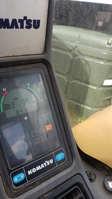 Komatsu PC80MR-3 de 8 toneladas, ano 2016