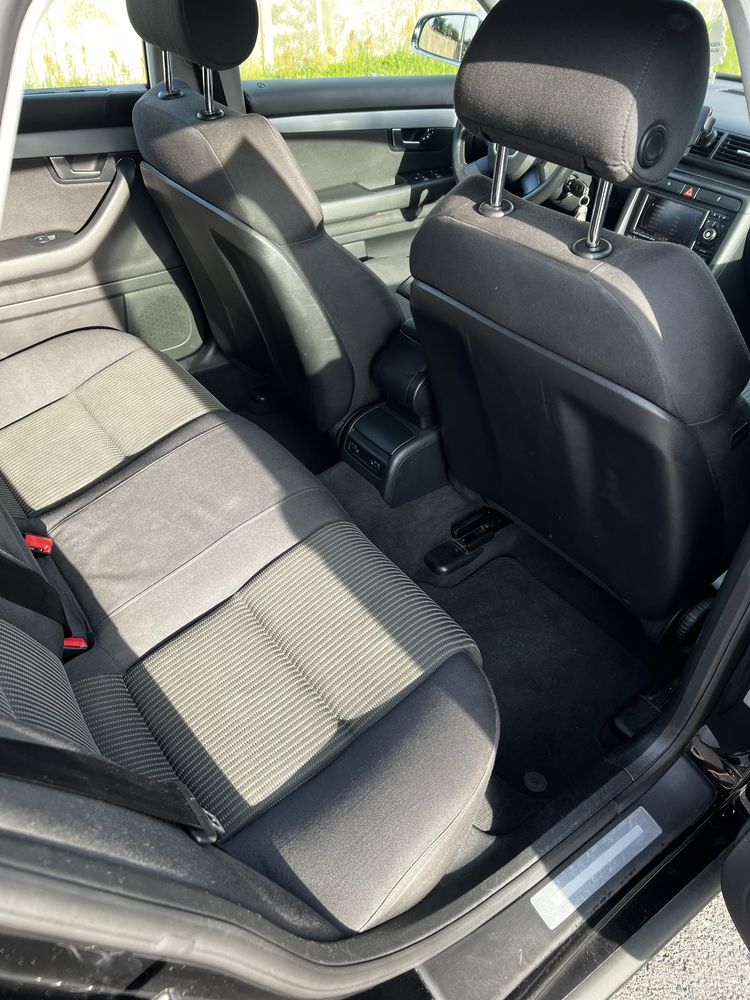 Sprzedam audi a4b7 2.0tdi