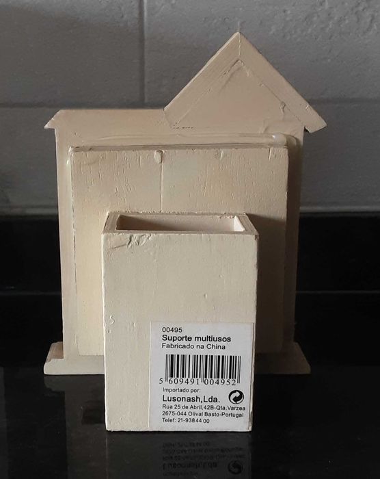 Suporte Multiusos/Casinha Decorativa em Madeira