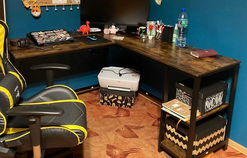 Biurko narożne w typie rustykalnym