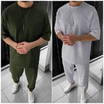 Чоловічий спортивний костюм