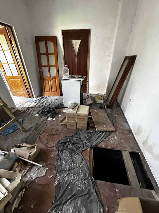 Продаж будинок 80 кв. м  з землею 7 соток м. Жидачів