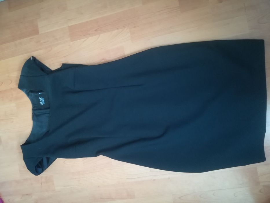 Sukienka czarna Simple