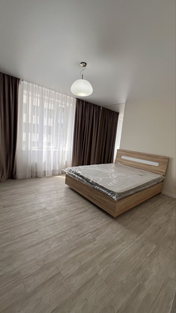 Продаж 2-кімнатної квартири 60 м² в ЖК Чехов Парк, парк Центральний