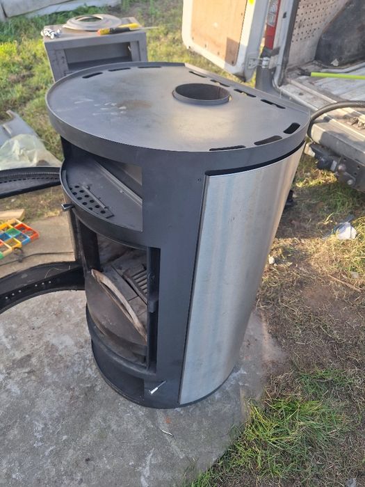 Piec kominek koza