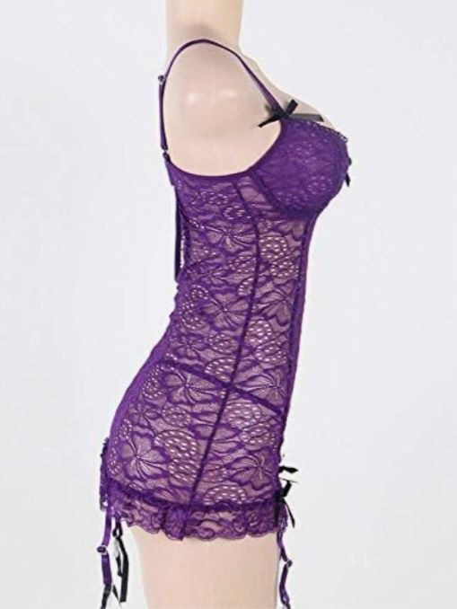 Lingerie: babydoll com ligas e tanga de renda da N/X