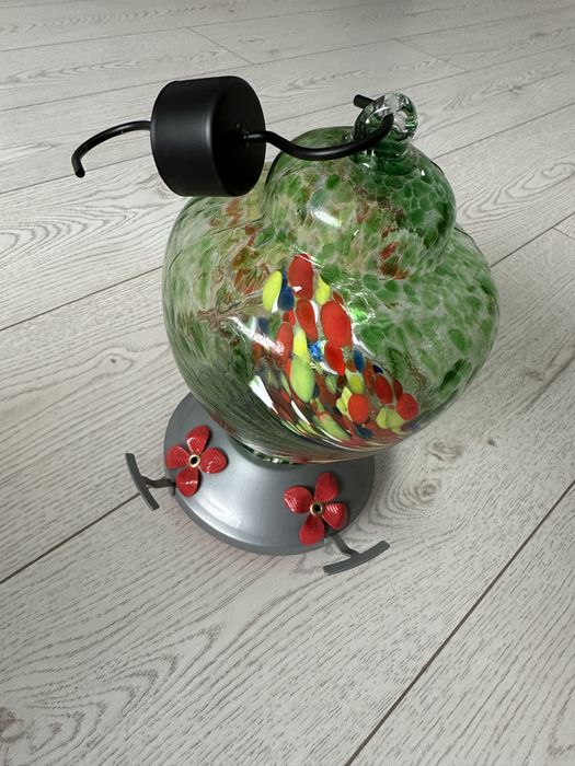 Nowy Karmnik dozownik dla ptaków na ziarno