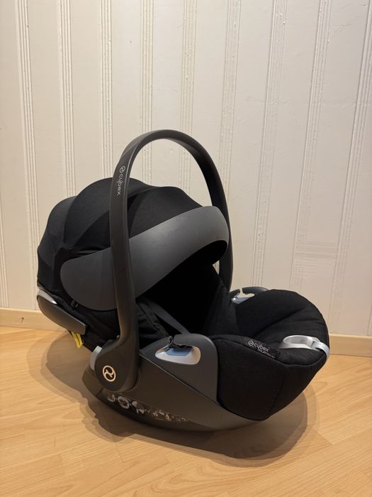 Автокрісло Cybex Platinum