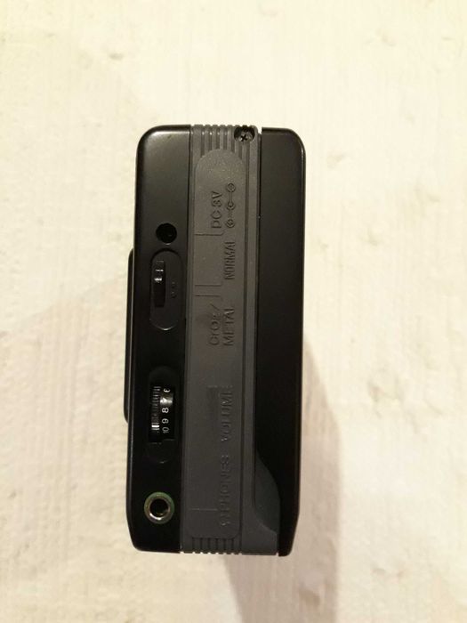 Walkman Aiwa HS-P12 - cassete portátil - Auto Stop, Metal