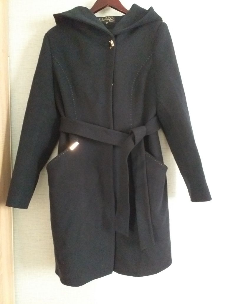 Пальто суконне 48 розмір (весна,осінь)