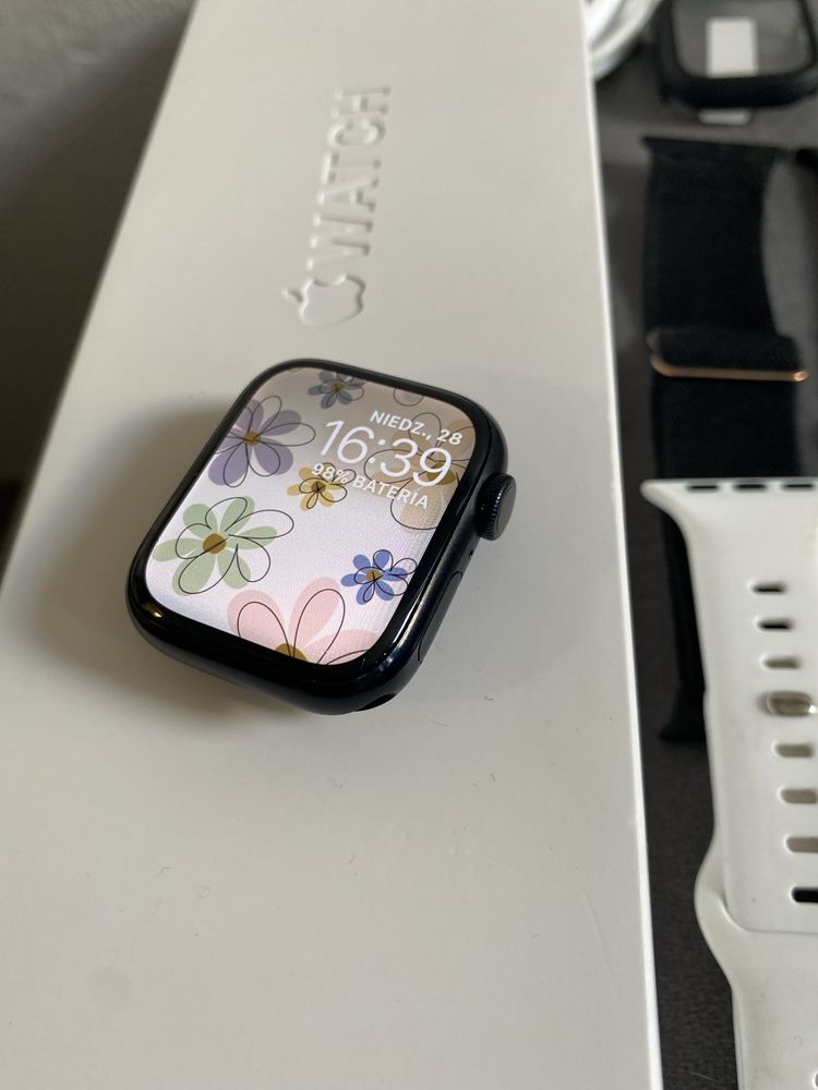 Apple Watch Series 8 GPS midnight/północ 41mm + dużo pasków