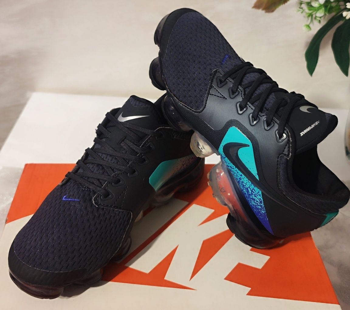 Buty Nike Air Vapormax roz. 36,5