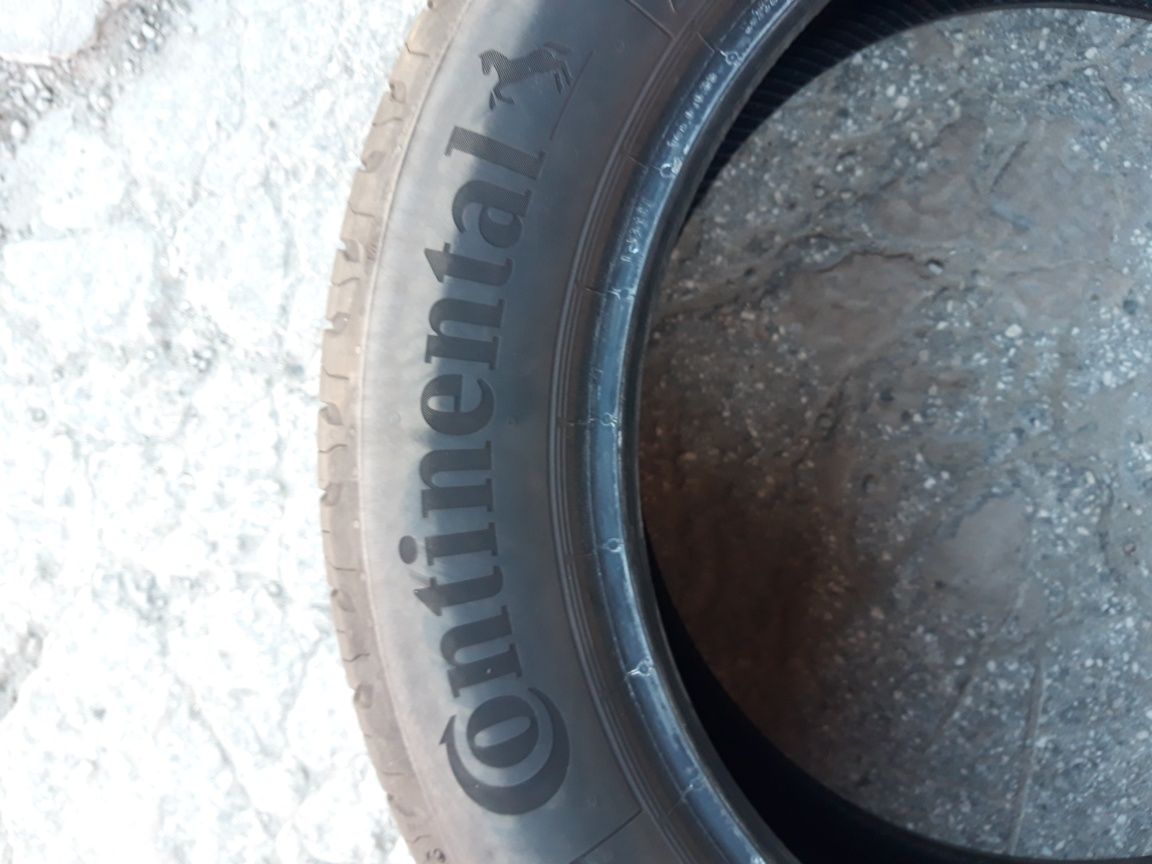 Комплект літніх шин Contenintal 195/55R16