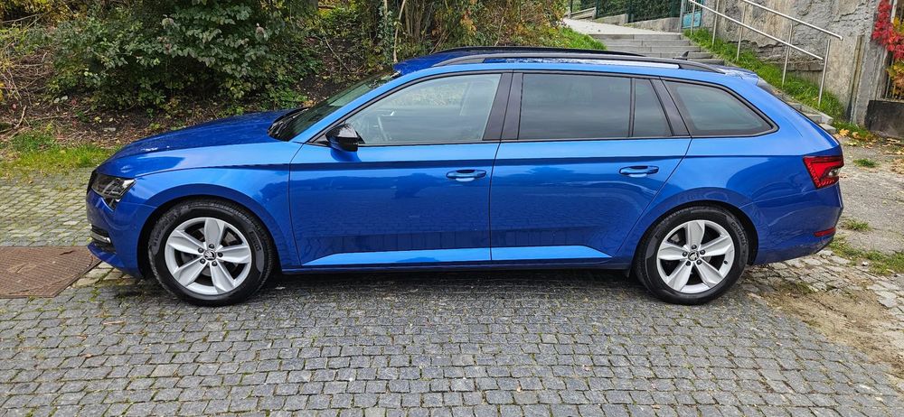 Skoda Superb Skoda Superb 2.0 TDI 200KM 4x4 STYLE DSG gwarancja 6 miesięcy ceramika