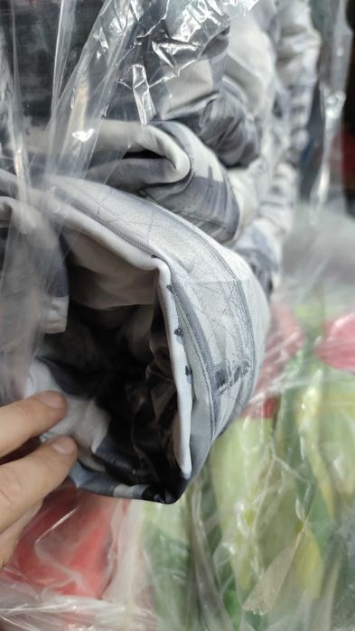 Ковдра полуторна 145'210 якість 100%.