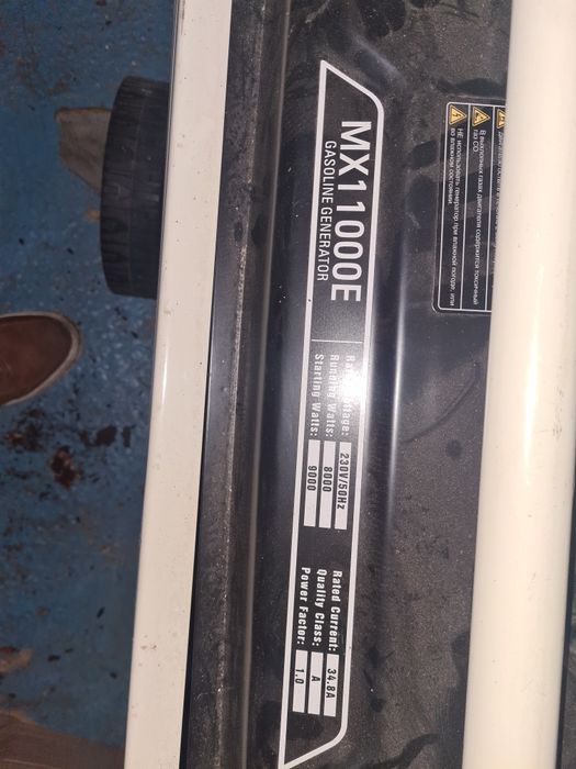 Продаётся генератор 7,5-10кв